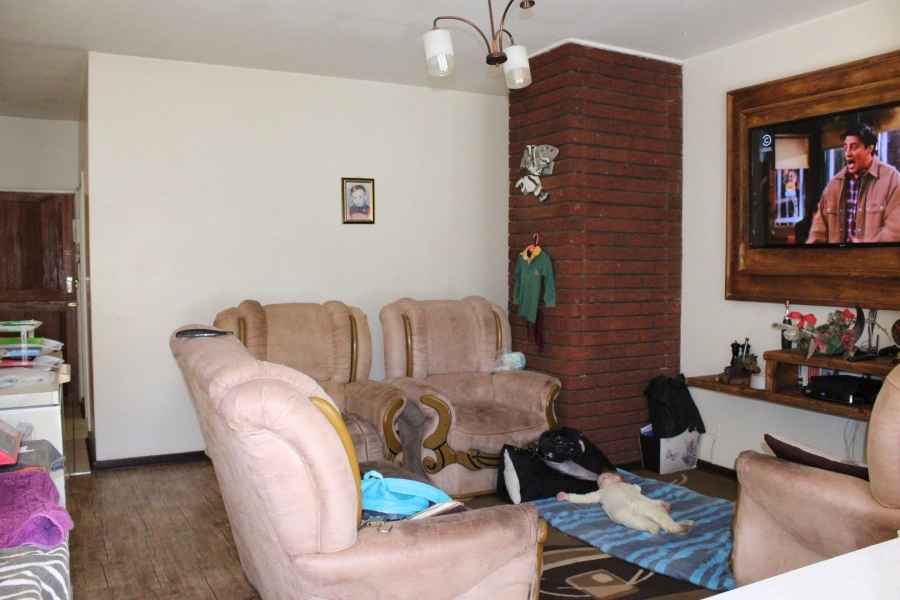 2 Bedroom Property for Sale in Potchefstroom North West